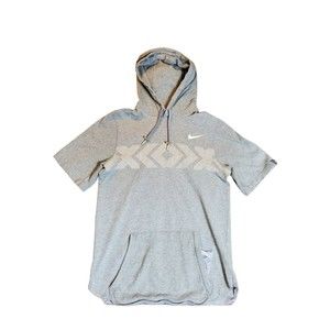 Nike Red Tag Mens Short Sleeve Sweatshirt  Gray in Color Size Small